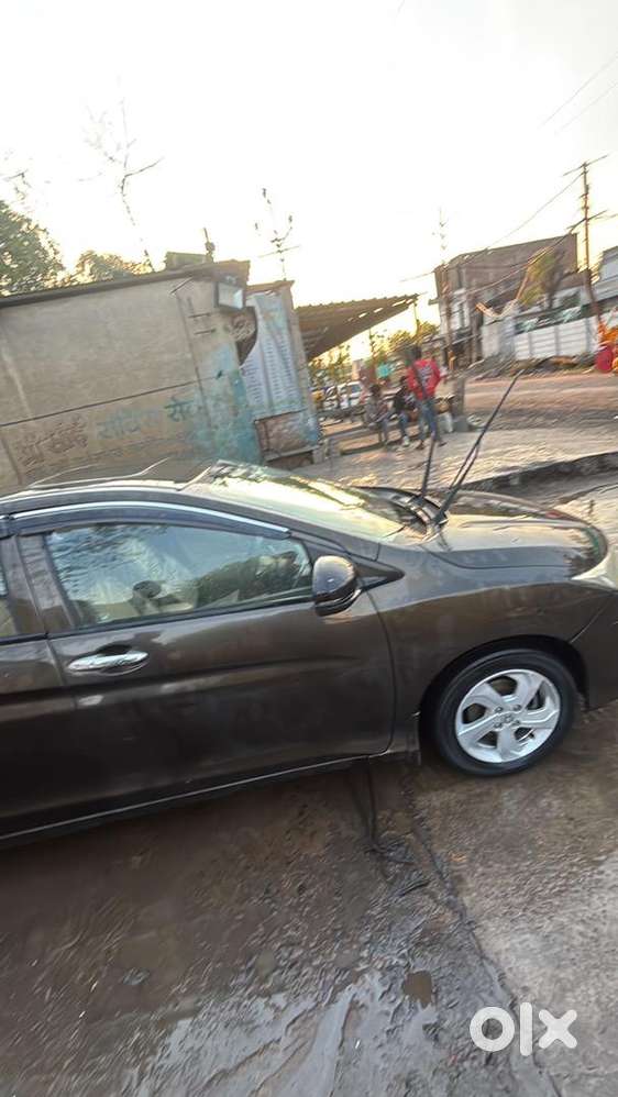 Honda City 2015 Sunroof