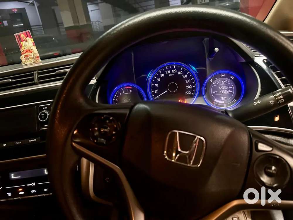 Honda City Sv | 2015 | 1.20 Lakh Km | Delhi Registration