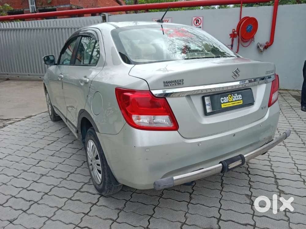Maruti Suzuki Dzire 1.2 Vxi, 2019, Petrol