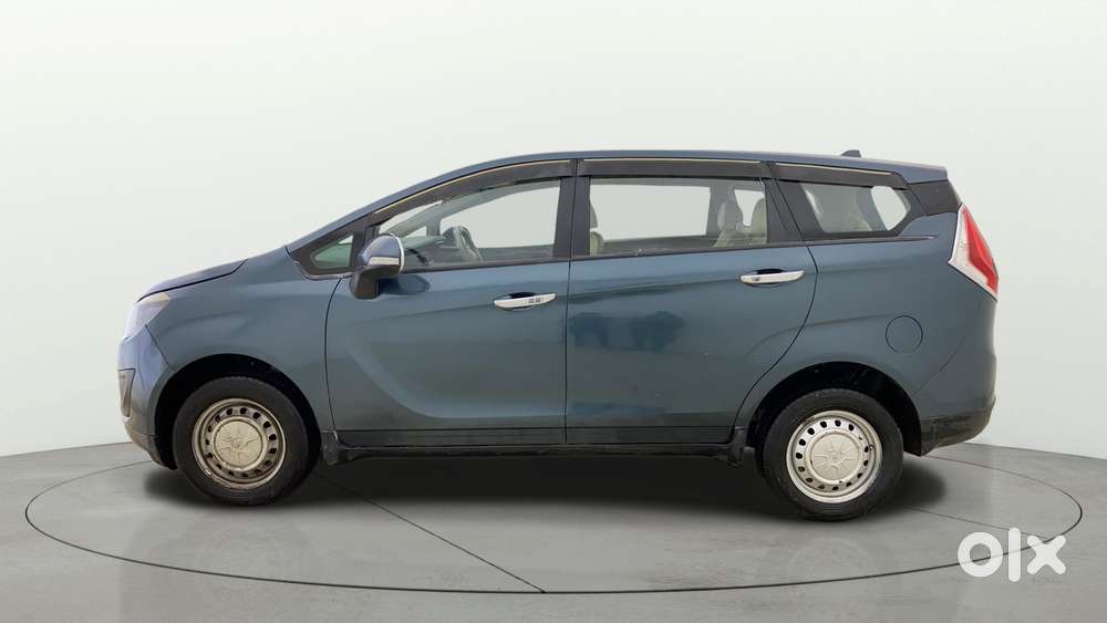 Mahindra Marazzo M2, 2018, Diesel