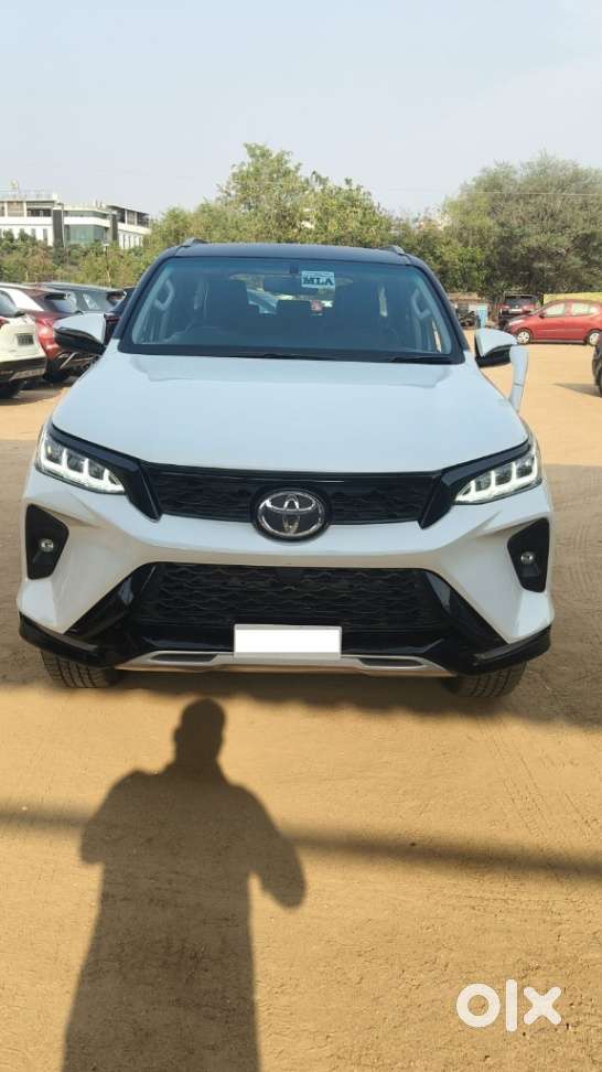 Toyota Fortuner Legender 4x2 At 2.8, 2022, Diesel