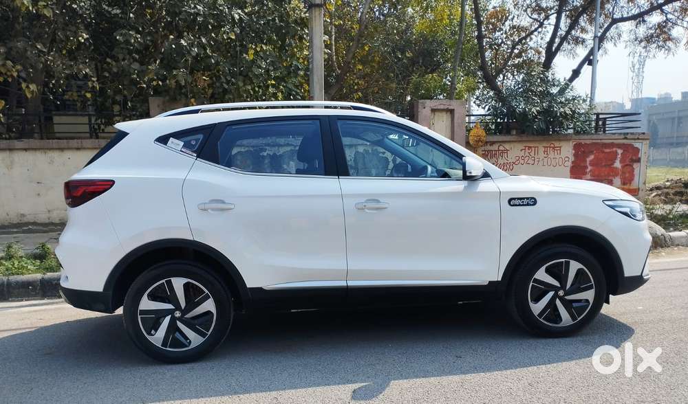 Mg Zs Ev Exclusive, 2025, Electric