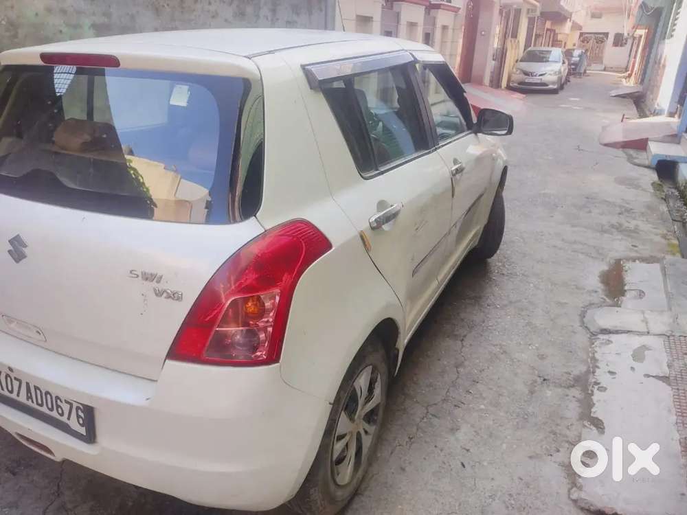 Maruti Suzuki Swift 2010