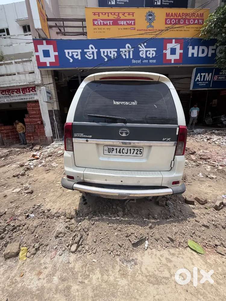Tata Safari Storme 2014