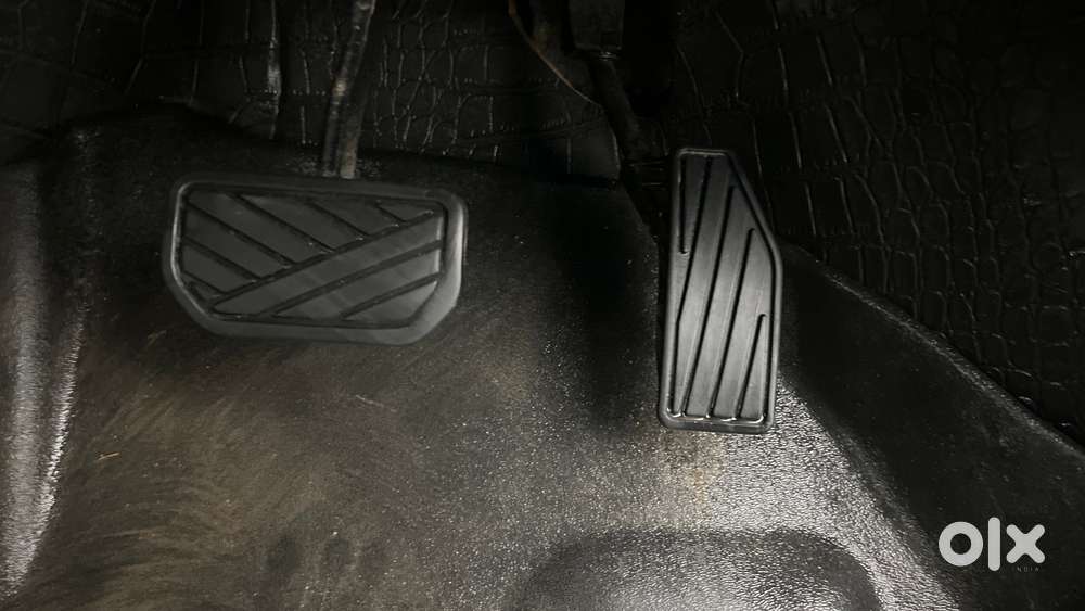 Maruti Suzuki Swift Amt Zxi, 2019, Petrol