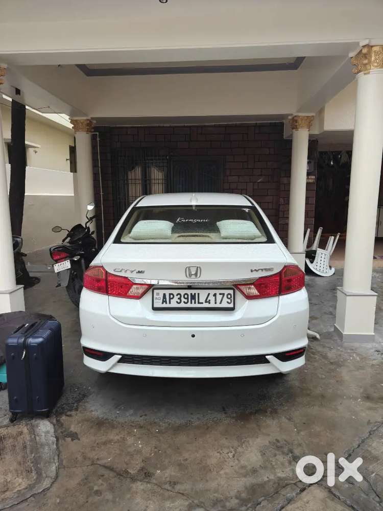 Honda City 2022 Petrol Well Maintained