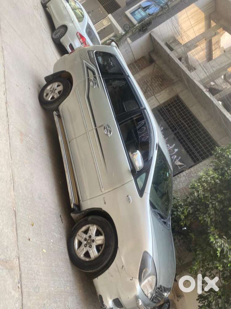 Toyota Innova 2004-2011 2.5 V Diesel 8-seater, 2007, Diesel