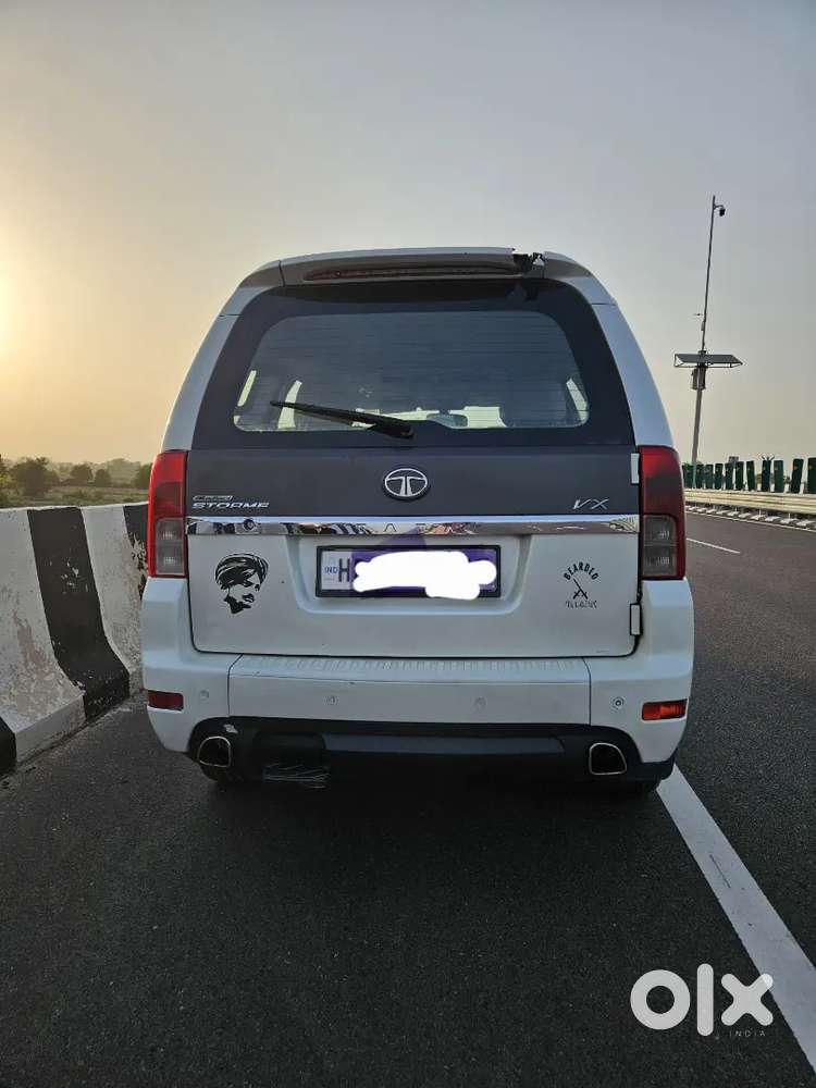 Tata Safari Storme 2014 Diesel Manual Car