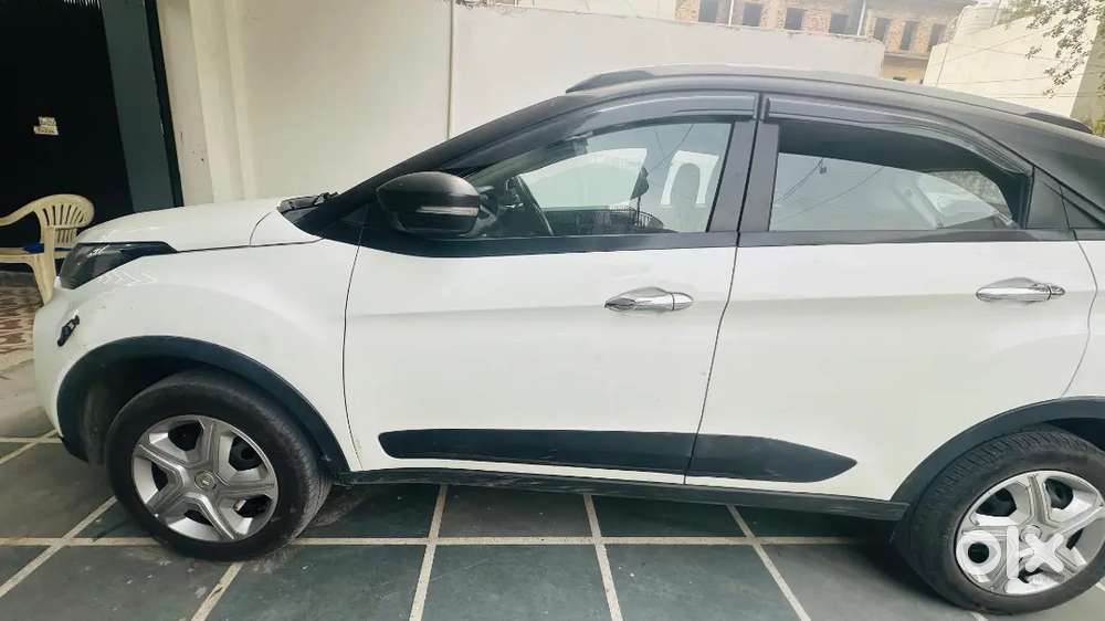 Tata Nexon 2022 Petrol 42000 Km Driven