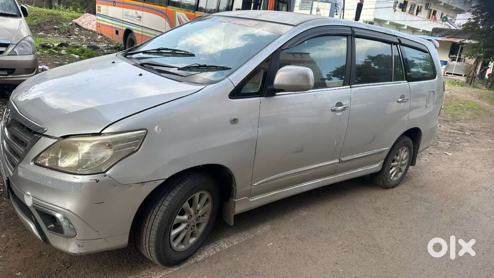 Toyota Innova Diesel 2013
