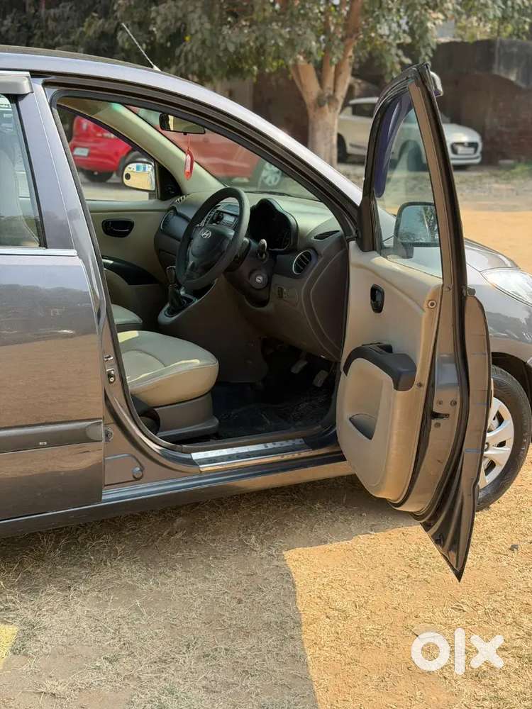 Hyundai I10 2011 Cng & Hybrids 77000 Km Driven