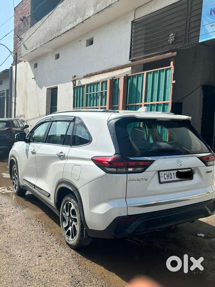 Maruti Suzuki Invicto 2024 Cng & Hybrids Well Maintained