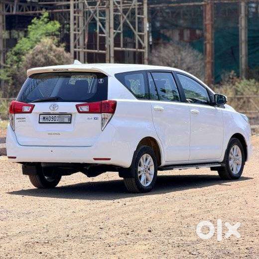 Toyota Innova Crysta 2.4 G Mt 8s, 2017, Diesel