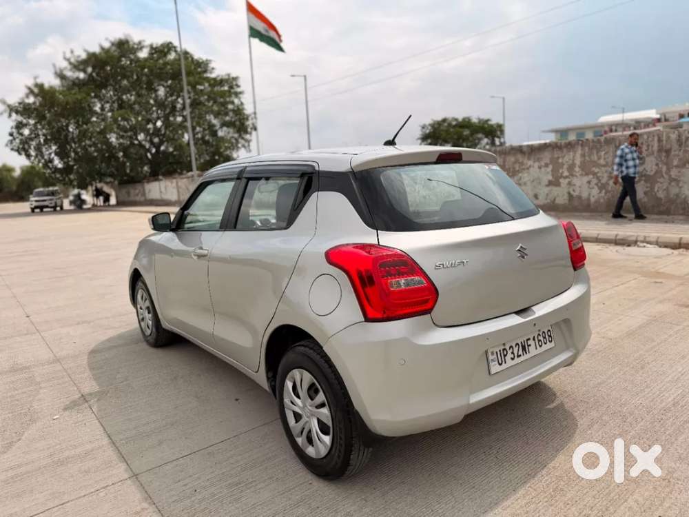 Maruti Suzuki Swift Vxi, 2022, Petrol