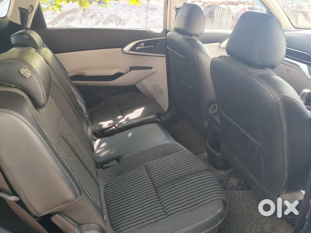 Kia Carens 1.5 Prestige 2023