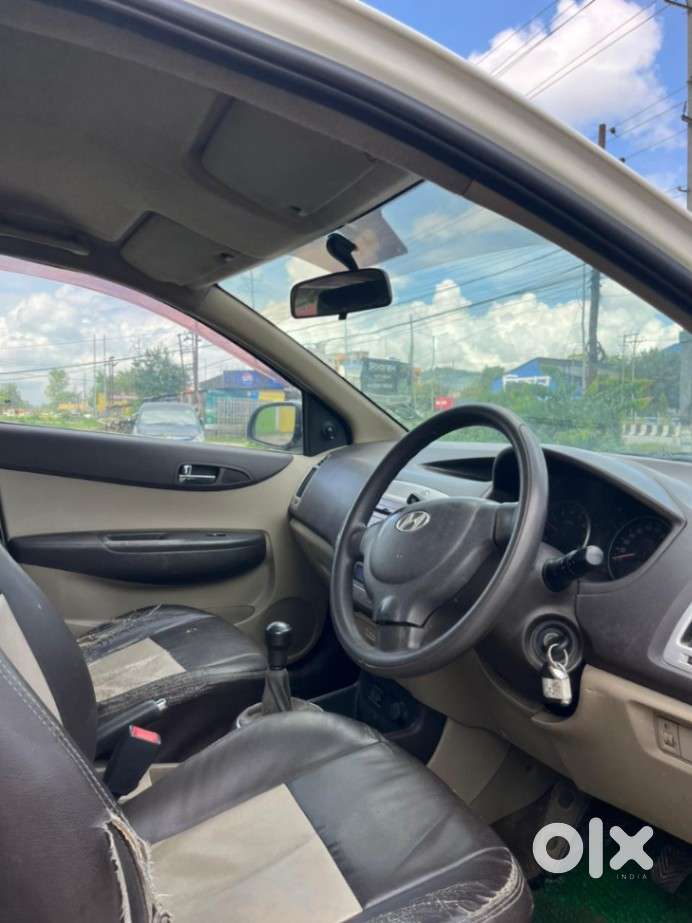 Hyundai I20 Magna 1.2 Mt, 2011, Petrol