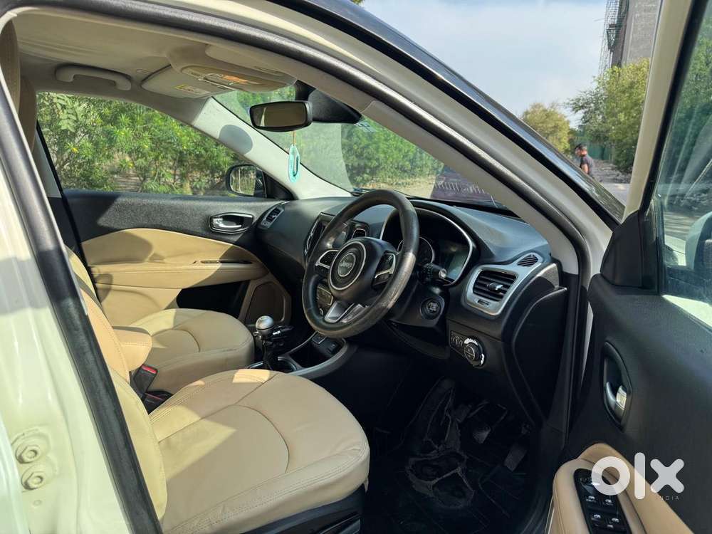 Jeep Compass 2.0 Longitude Option, 2017, Diesel