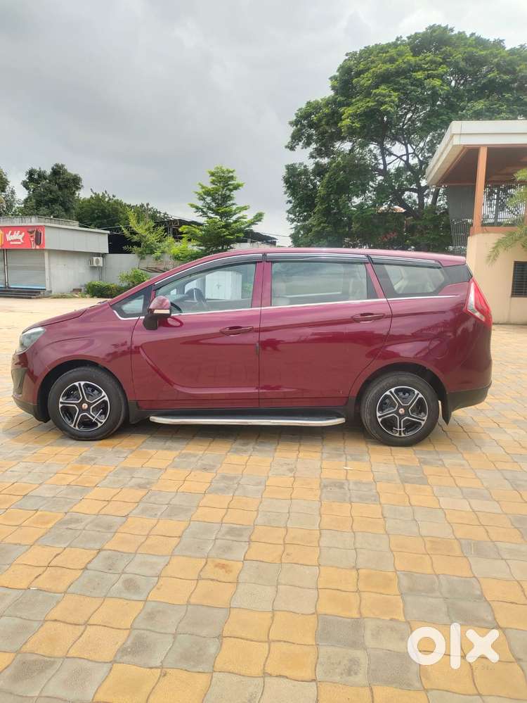 Mahindra Marazzo M2, 2019, Diesel