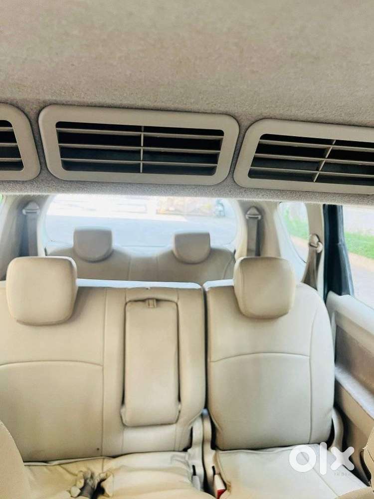 Maruti Suzuki Ertiga Vdi Shvs, 2014, Diesel