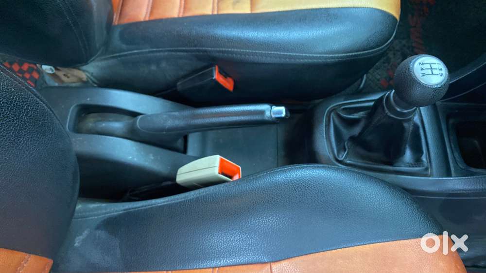 Maruti Suzuki Swift 2011-2014 Vxi, 2013, Petrol