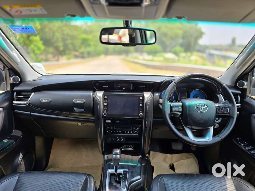Toyota Fortuner 4x2 At 2.7 Petrol, 2024, Petrol