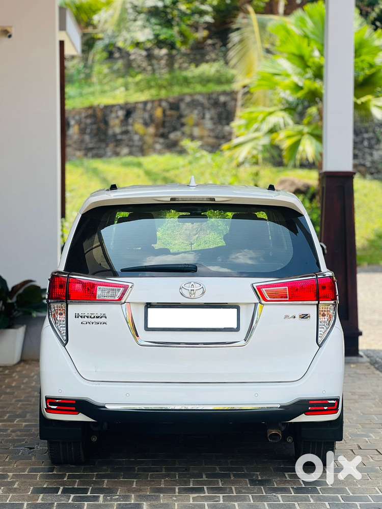 Toyota Innova Crysta [2020-ongoing] 2.4 Zx At 7 Str, 2020, Diesel