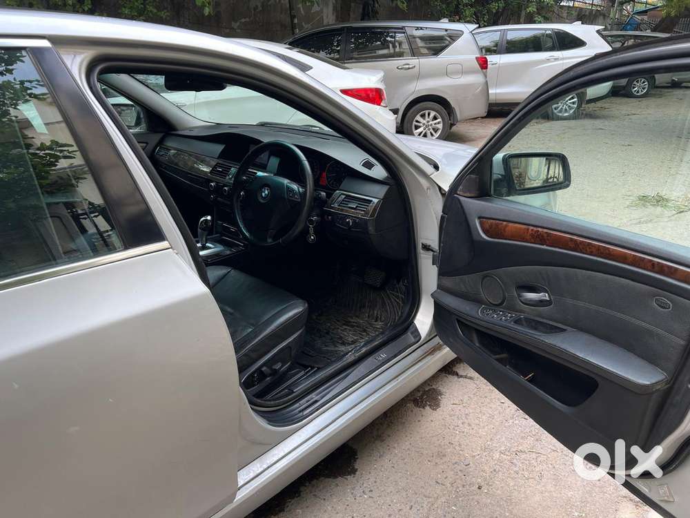 Bmw 5 Series 3.0 525i Sedan, 2010, Petrol