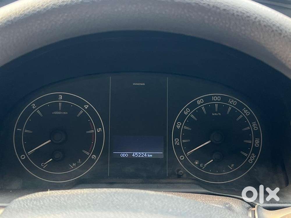 Toyota Innova Crysta 2021 Diesel 45000 Km Driven