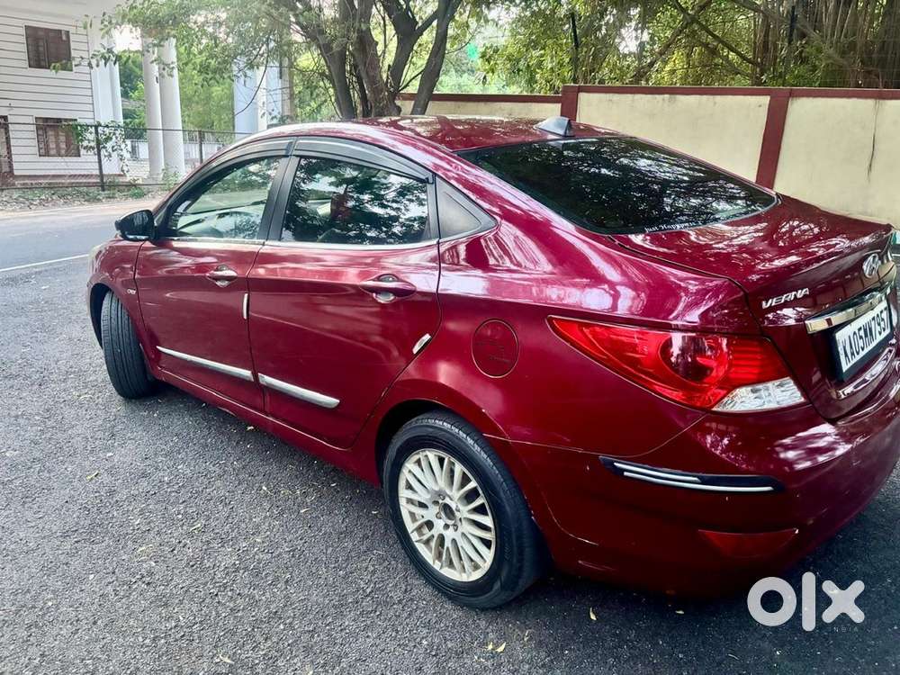 Hyundai Verna 1.6 Automatic 2013
