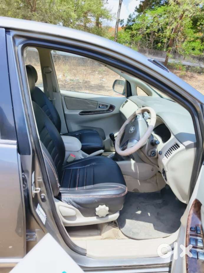 Toyota Innova 2.5 V 7 Str, 2014, Diesel