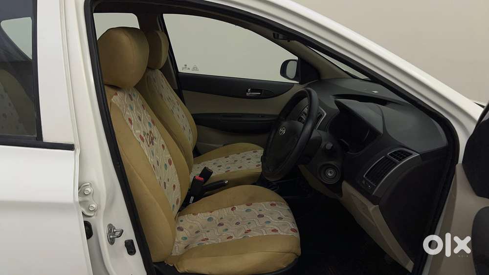 Hyundai I20 Magna Optional 1.2, 2012, Petrol