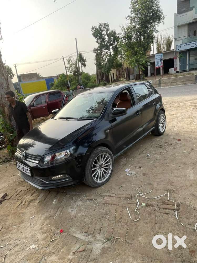 Volkswagen Polo 2011 Car
