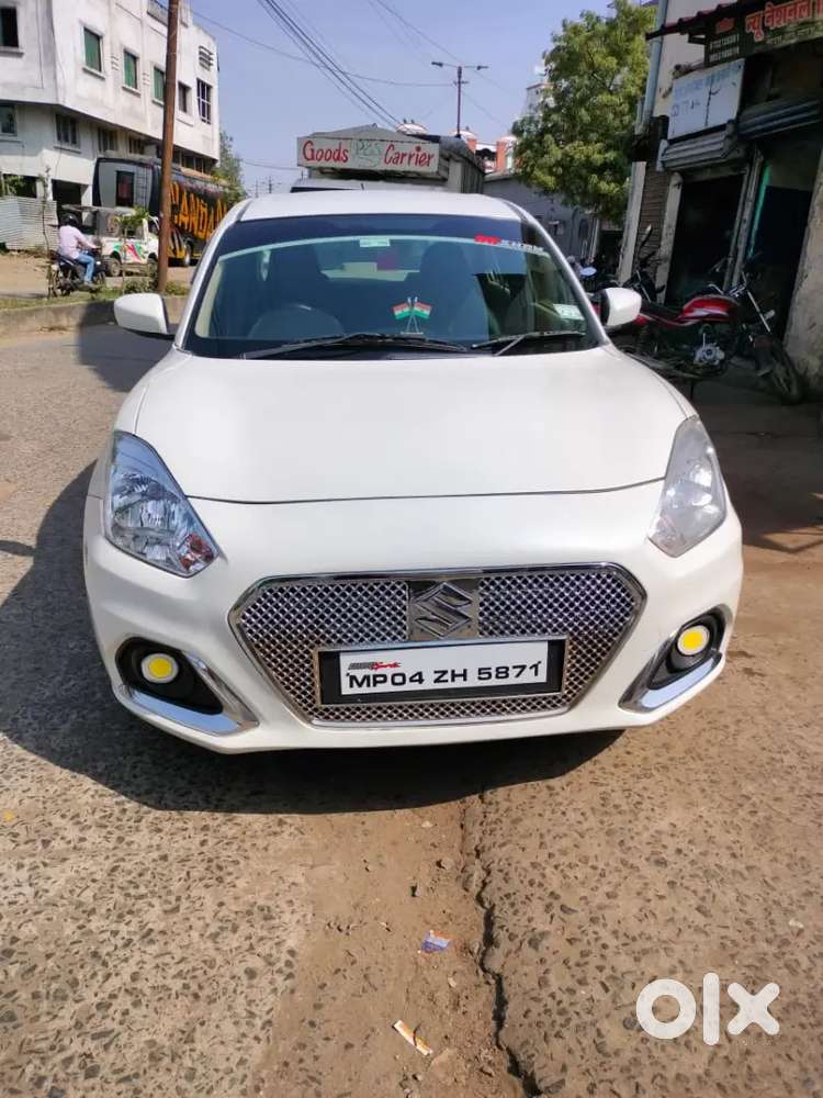 Maruti Suzuki Dzire 2018 Petrol Well Maintained
