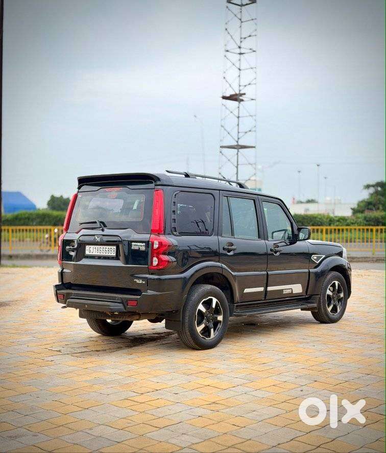 Mahindra Scorpio S11 Mt 7s, 2023, Diesel