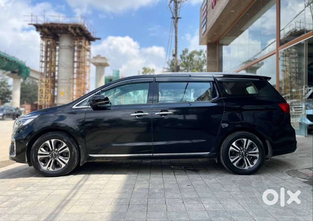 Kia Carnival Limousine Plus 7 Str, 2022, Diesel
