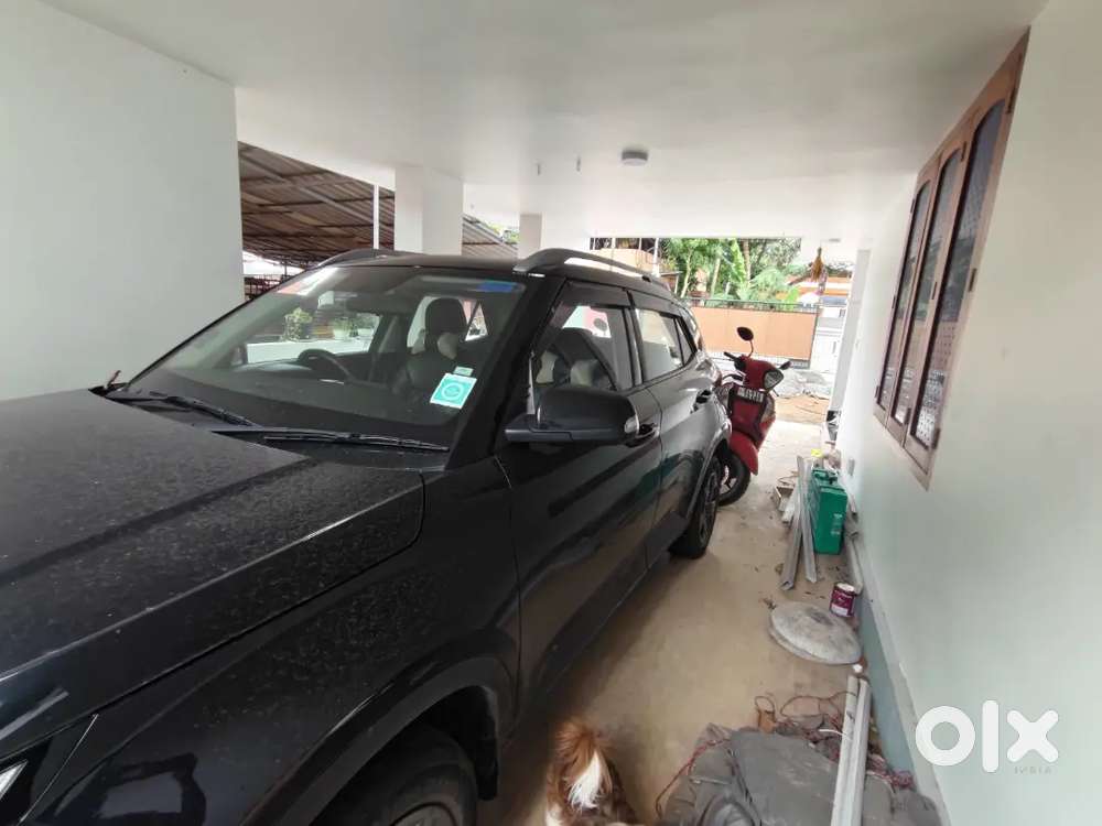 Hyundai Venue 2026 Petrol Well Maintained