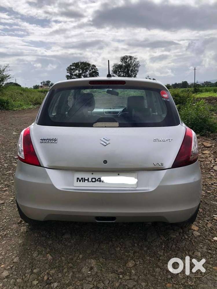Maruti Suzuki Swift Vxi + Manual, 2012, Cng & Hybrids