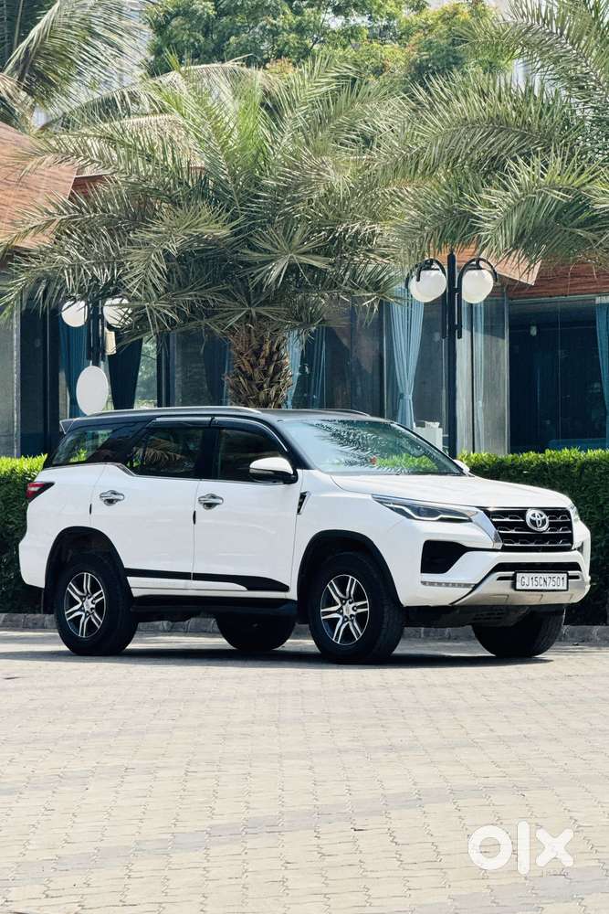 Toyota Fortuner 4x2 At 2.8 Diesel, 2022, Diesel