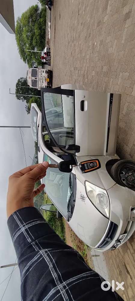 Maruti Suzuki Zen Estilo Vxi 2009