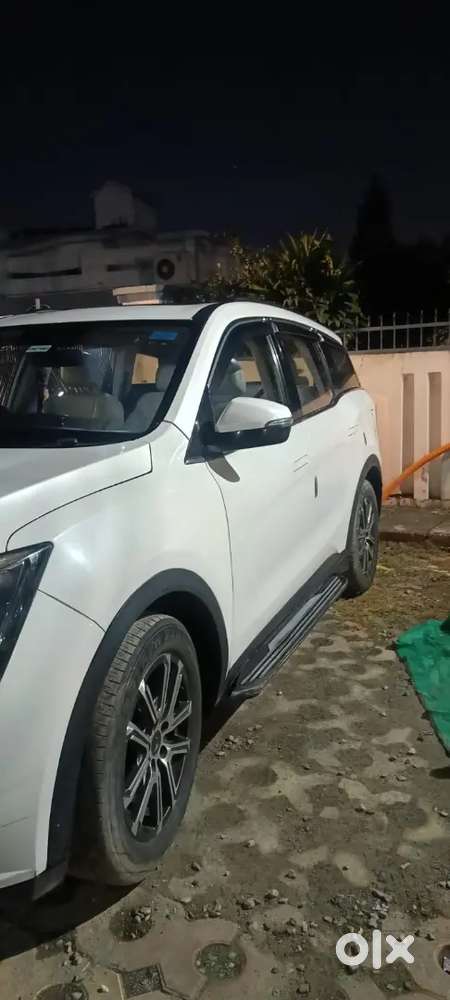 Mahindra Xuv700 2022 Petrol 89200 Km Driven