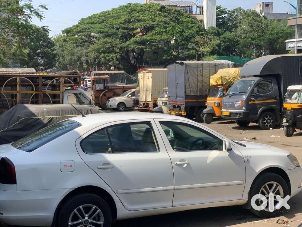 Skoda Laura 2013 Diesel Well Maintained