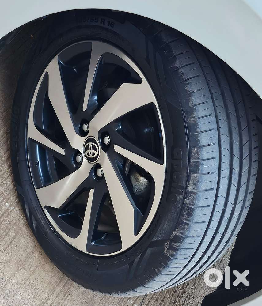 Toyota Glanza V, 2024, Petrol