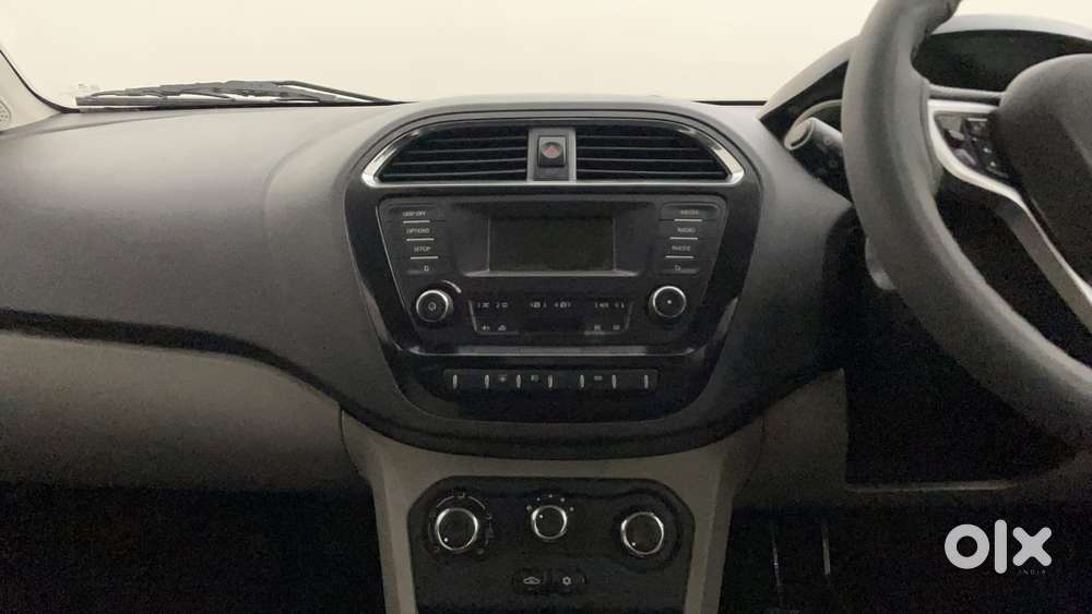 Tata Tiago 1.2 Revotron Xz Wo Alloy, 2016, Petrol
