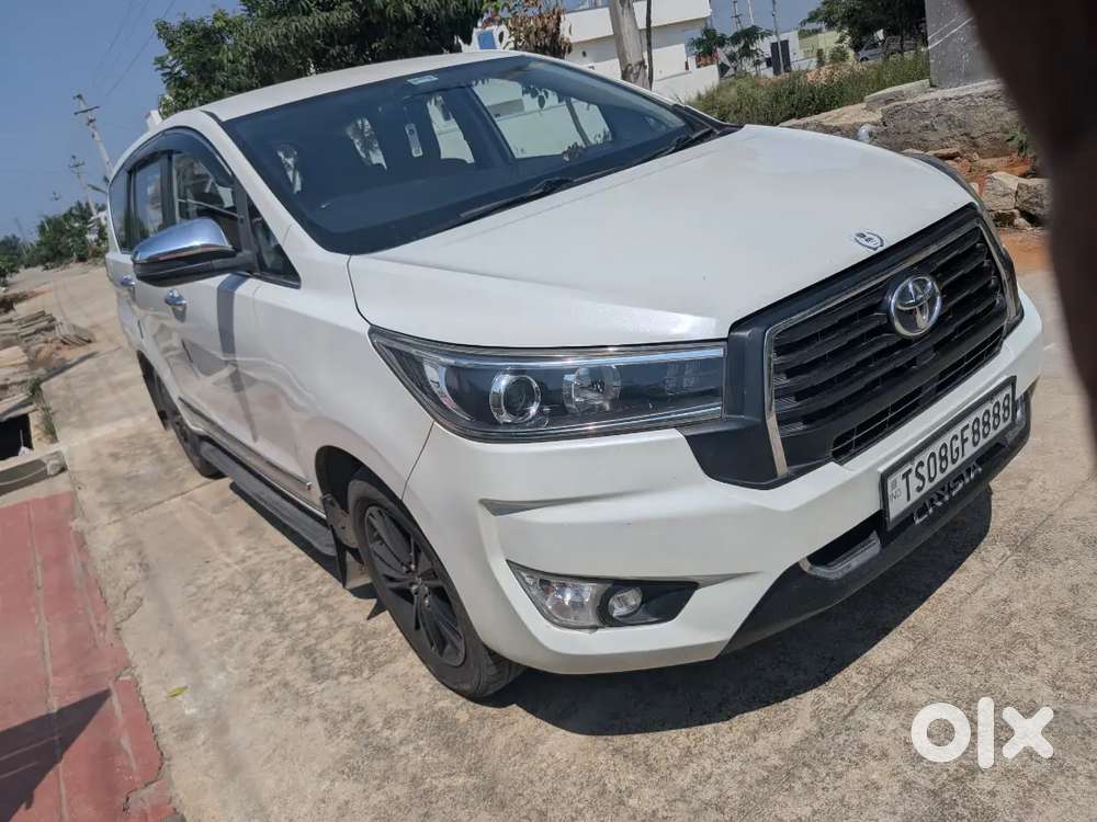 Toyota Innova Crysta 2019