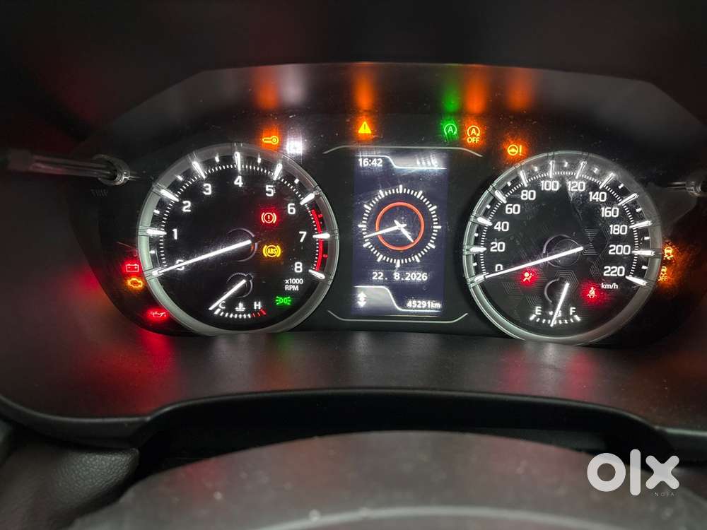Maruti Suzuki Grand Vitara 2023 Petrol