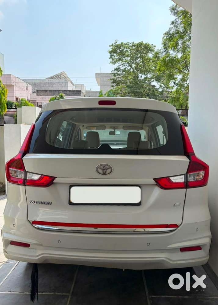 Toyota Rumion 2024 Cng Ertiga