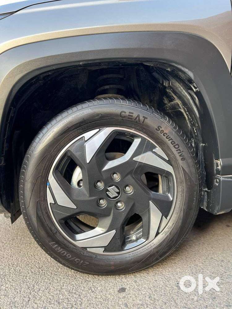 Maruti Suzuki Victoris Zxi Plus (o) Petrol Manual, 2025, Electric