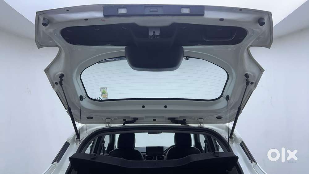 Tata Punch Accomplished Mt Sunroof, 2024, Petrol