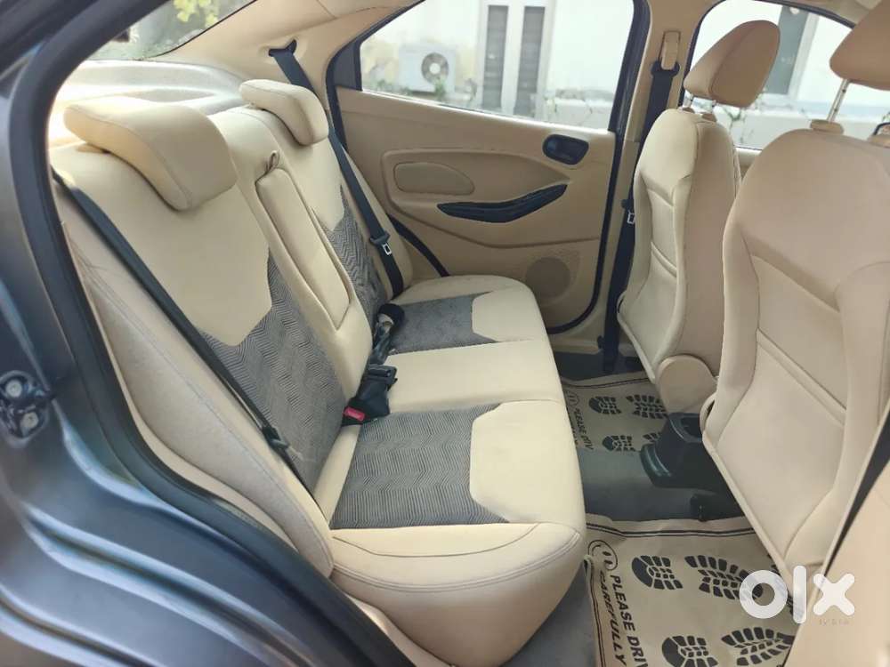 Ford Figo Aspire 1.5 Titanium Ti-vct At, 2015, Petrol