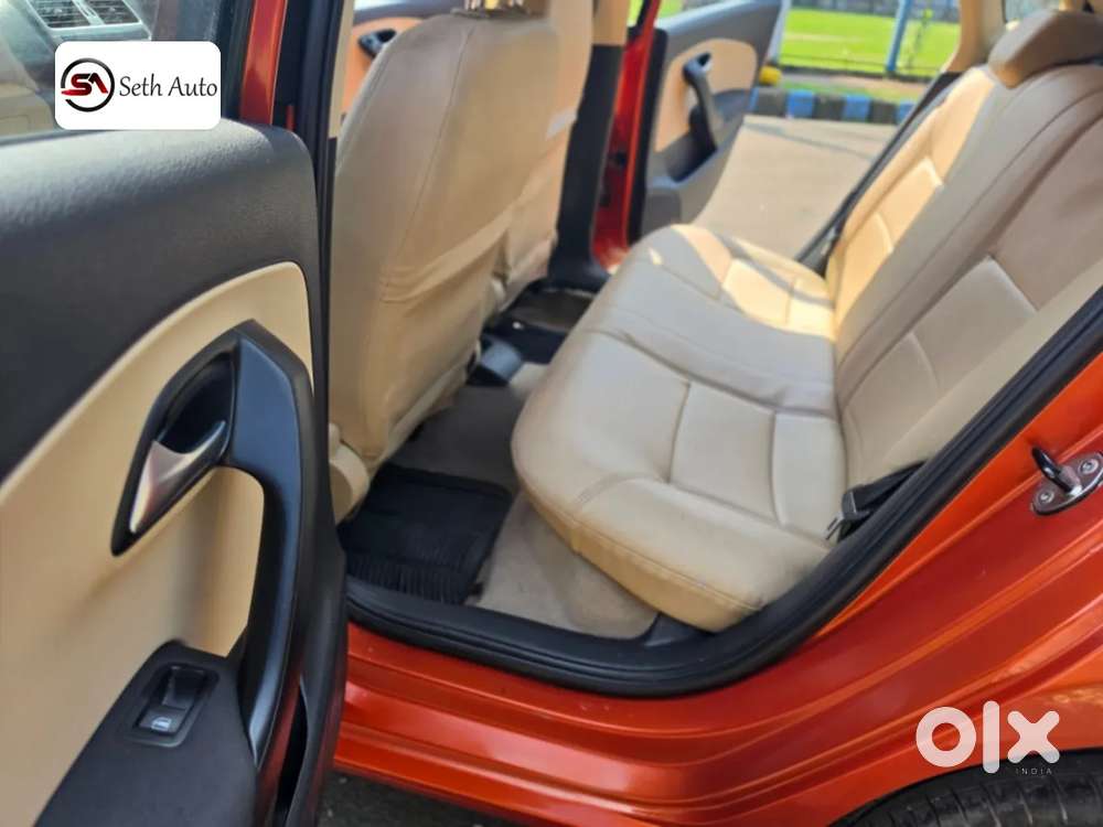 Volkswagen Polo Petrol Highline 1.2l, 2014, Petrol